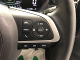 《全車速追従機能付ACC(アダプティブクルーズコントロール)》走行中、先行車の様子を検知しつつ、設定した車速で先行車に追従します。長距離運転中の渋滞なども快適に運転できます。