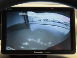 バックモニター付きです。