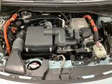ホンダスタッフがしっかり整備して保証付きにてお渡し致します。エンジンルーム&室内ルームともにクリーニング済みで清潔です。快適なドライブをお楽しみください。