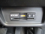 ETC装備車です、これさえあれば高速道路も楽々通行できます。お出掛けするのが好きな方には欠かせない装備です!