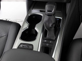 当社では、オゾンO3を利用した、根本的な脱臭・消臭・除菌クリーニングを承っております!こだわりのクリーニングで綺麗なお車をご提供可能です!