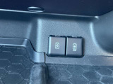 前席のUSB電源ソケットです。タイプA&タイプC