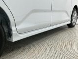 【現車確認及び来店納車のお願い】当社は県外販売を制限させて頂いております。基本は、近畿2府4県及び隣接県で、ご来店頂き現車確認及び、来店納車に限らせて頂いております。
