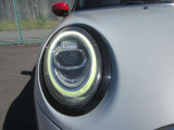 LEDヘッドライト装備。