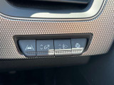ステアリングヒーター等のボタン