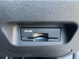 有料道路の料金所をキャッシュレスでスムーズに通過できるETC2.0搭載!