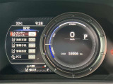 様々な装備が装着されています。