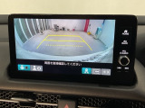 リアカメラ付で、後方をナビ画面で確認。車庫入れも安心です。もちろん、バックギアと連動しています。