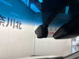 ドライブレコーダー付きだから安心して運転できます。