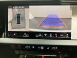 ナビゲーションに加えてオーディオ・ビジュアルプレーヤー、ハンズフリーテレフォン、車両設定機能などを集約したインフォテインメントシステムです。