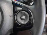 ◆クルーズコントロール◆ステアリングの右側には高速道路で威力を発揮するオートクルーズの操作スイッチががついています。手元で操作ができるので、安全に運転できます!