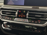 各スイッチ類は運転席に向けて配置されドライバーが操作しやすくなってます。