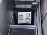 USB/AUX端子も備えられていますので?お手持ちの音楽機器を繋げられます(^^♪