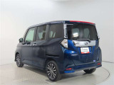 車両左斜後からの写真です。