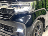 【シーケンシャルターンランプ付きLEDヘッドライト】人気の『流れるウィンカー』付きのLEDヘッドライトを装備♪高級感はもちろん、点灯時は存在感たっぷりで他車からも認識されやすく安心です。