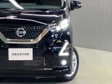 【ハイビームアシスト】暗い道も対向車のライトや周辺の明るさに合わせてハイビームとロービームを自動切り替え★