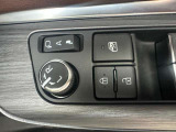 エンジンルームも綺麗に洗浄してから納車致します。普段あまり見ることが無い箇所だからこそ綺麗だと感動しますよね(*&acute;▽`*)