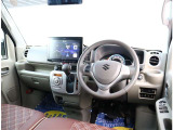 自社で車検を行う事が出来る検査ラインも完備しており、リバーサイド内で車検と法定点検・整備が完結します。