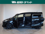 両側パワースライドドア付きだから、狭い駐車スペースなどでの 乗り降りラクラク!小さなお子さまのいるご家庭には嬉しい装備。