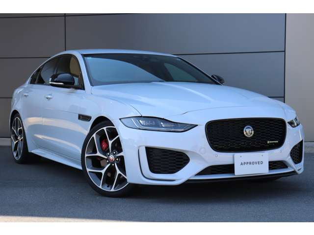 ジャガー XE Rダイナミック SE 2.0L P300 の中古車詳細 (21,000km