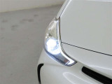 消費電力が少なく長寿命のLEDヘッドランプを装備しております。
