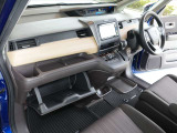 数ある中古車の中から当店の在庫車をご覧いただきありがとうございます。