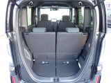 ◆定員乗車時のカーゴルームです。普段のお買い物の荷物やたくさんの収納が可能です。