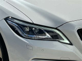 LEDヘッドライトです。デザイン性がよくとても明るいので、夜間の走行や悪天候でも安心です。しかも長寿命!