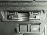 ETCゲートを使ってキャッシュレスで料金所を通過・スマートに時短出来ます。スマートICを乗降出来るのもメリットです!ETCカードはトヨタカードがおすすめ!
