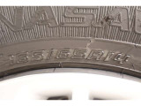165/65R14    装着タイヤサイズです。 夏タイヤもスタッドレスタイヤの事も、トヨタモビリティ石川にご相談くださいませ