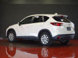 マツダのデザインコンセプト「魂動デザイン」は人の手で丁寧に想いをこめて造り上げた生命感を表現しています!見る人の心を揺さぶり、乗る人に長く愛される人生のパートナーになるという志のデザインです。