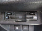 ETC2.0+光ビーコンで、高速道路・一般道の交通渋滞情報をキャッチ。先進機能で安心・安全なドライブをサポートします。