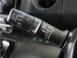 ◆ウォッシャー付間欠リアワイパー(リバース連動)◆バック時に、フロントワイパーに連動して作動!