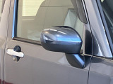 安全安心な走行のために、納車前には小さなクルマを知り尽くしたエキスパートが基本性能に関わる機能や状態を徹底的に点検しています。