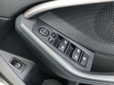 車両の詳細、ご質問につきましては、営業スタッフまでお気軽にご連絡下さいませ。遠方のお客様には実車の詳細動画送信も承ります。お問合せをお待ち致しております。