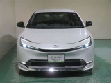 明度の高いLEDヘッドライトで、夜間の運転も安心です。