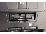 ■ETC車載器装着済み。ETCカードのお申し込みも、弊社にお任せ下さい。トヨタTS3カードならポイントも貯まって、車検や点検時などにご利用いただけます。