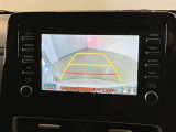 バックギアに入れると、このように後方が映し出されます!最終確認はご自身の目と耳で必ず行ってください!安全第一で♪