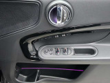 村内ブランドセレクション 府中センターは、グループ正規ディーラーからの下取り車のみを揃えております!東府中駅徒歩3分!!お気軽にお越し下さい!!