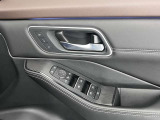 2wayのメモリーシート機能付き、運転される方のシートパターンを記憶可能です。