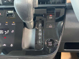 ブレーキのオートホールド機能搭載により停車時にブレーキを踏み続けることなく停車を保持することが可能。渋滞時や長距離ドライブなどで足の疲労を軽減できます!