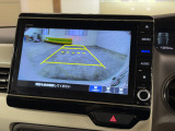 バックカメラの画像です。車庫入れの安心感がアップしますね☆