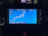 ディスプレイオーディオやカーナビは、現代のドライブにおいて欠かせない装備のひとつです。初めての場所でも迷いにくく、快適なルート案内で運転をサポートします。移動中のエンターテインメント性も高まります。