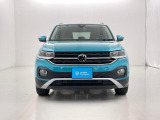 VWは小さな車も、大きな車も、平等です。クラスによって品質や安全性に差を付けない。ボディ剛性と精度、重厚なドアの音はどの車種も共通です。是非一度体感してみて下さい。