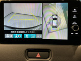マルチビューカメラシステムです。周囲の状況を多彩なビューでナビ画面に表示します。駐車場や見通しの悪い交差点での安心感を高めます♪