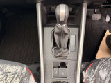 当店は品質と安さには自信を持っておりますので、一度実車を見ていただけたなら、きっと気にいっていただけるものと自負致します。