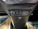 運転席・助手席シートヒーター付き♪お尻や腰回りを温めてくれますよ(^^♪