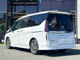店舗にて現車の確認もいただけますので、お電話で在庫のご確認の上是非ご来店くださいませ。