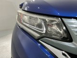 LEDヘッドライトは、点灯の瞬間から最大光量を発揮し、突然暗くなるトンネルなどでの安定感を高めます。