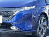 LEDヘッドライト&フォグランプ、ハロゲンランプと比べると白く自然に近い明るさで、ライトの照射角も調整できるため、視認性が高くなります。